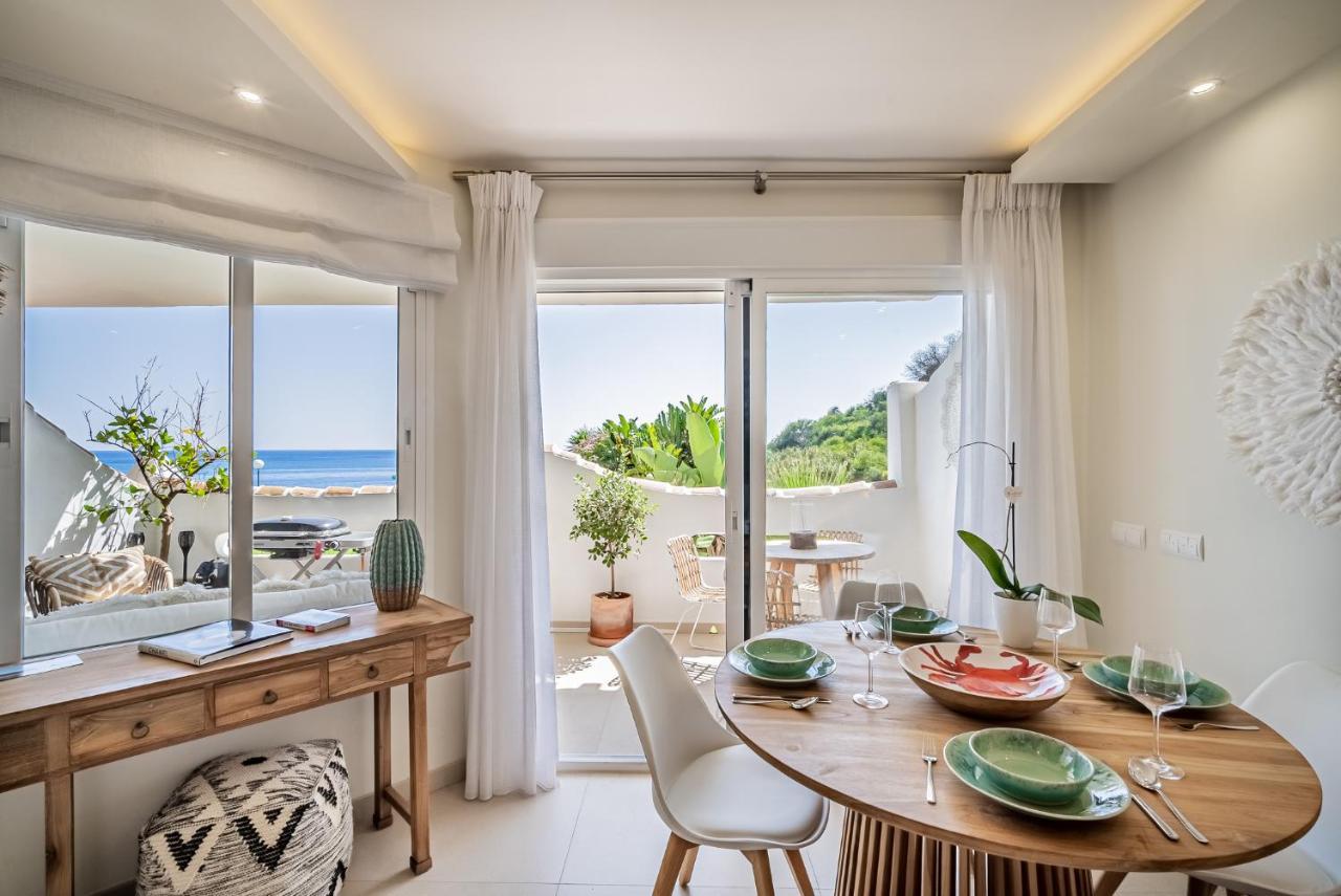 Luxury 2 Bedroom Beachfront In Bali-boho Style