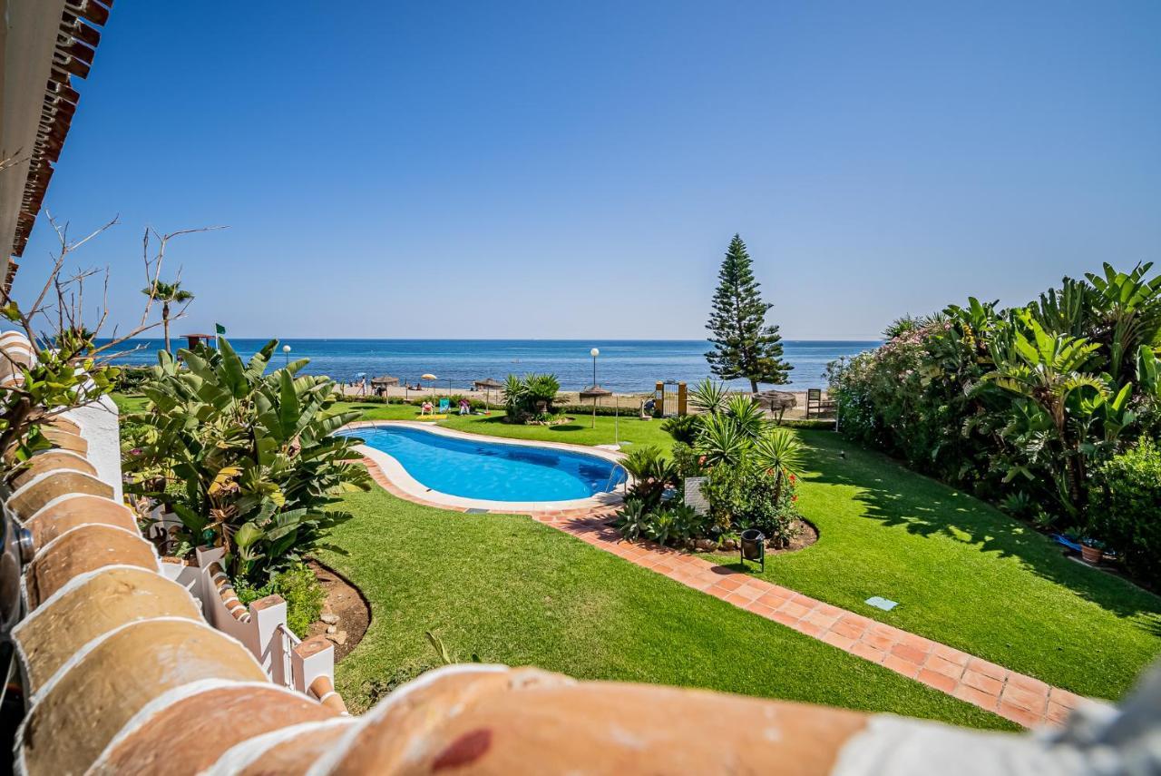 Luxury 2 Bedroom Beachfront In Bali-boho Style *